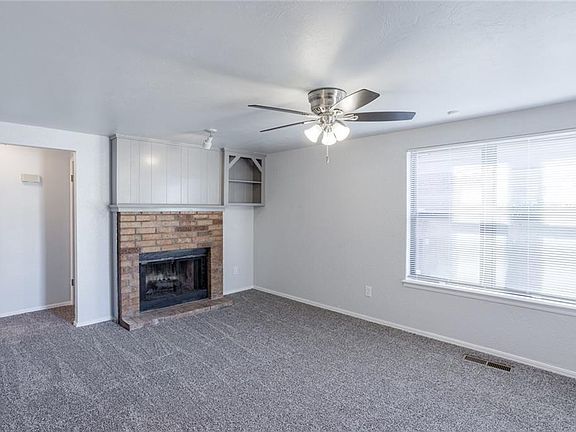 5th image of 1146 SW 77th Ter