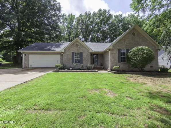 102 Candlewick Dr, Jackson, TN 38305