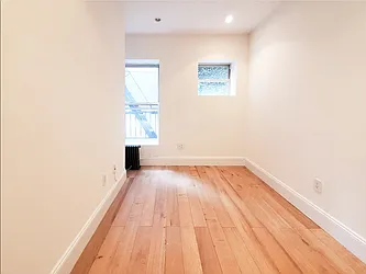 Rented by Brighton Management