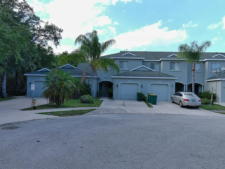 3810 Haley Ct #7 — Photo 1