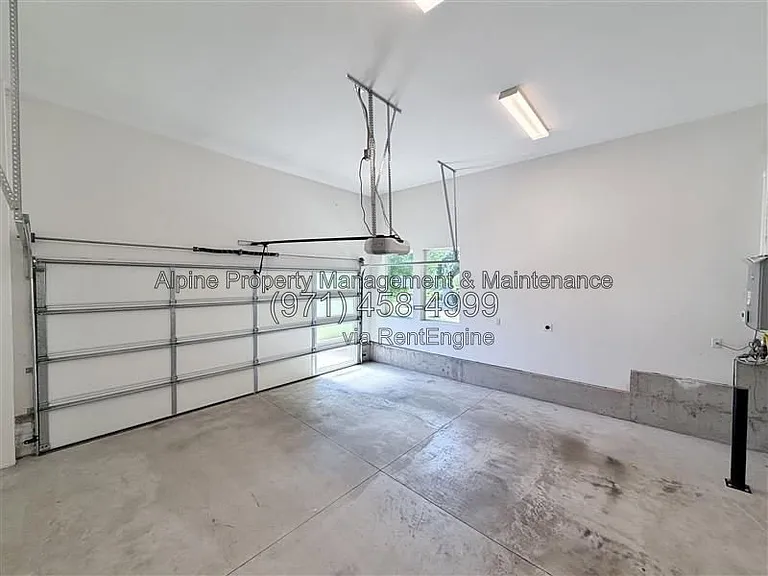 7226 SE Blanton St — Photo 30