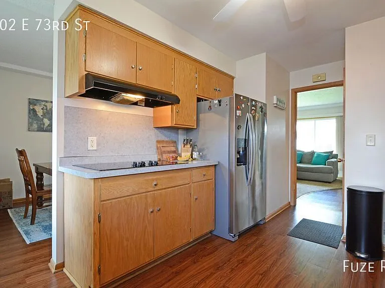602 73rd St E — Photo 9