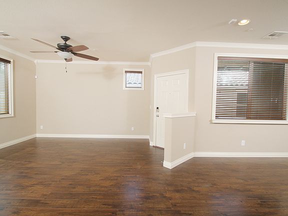 2nd image of 993 Fishing St