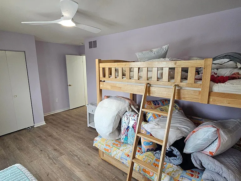 11 S Adams Ave #8 — Photo 24