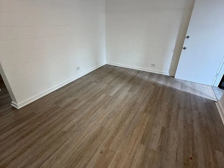 2510 Date St — Photo 9