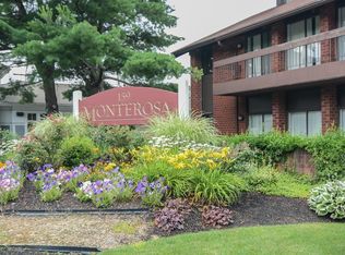 159 Main St APT 10B, Stoneham, MA 02180