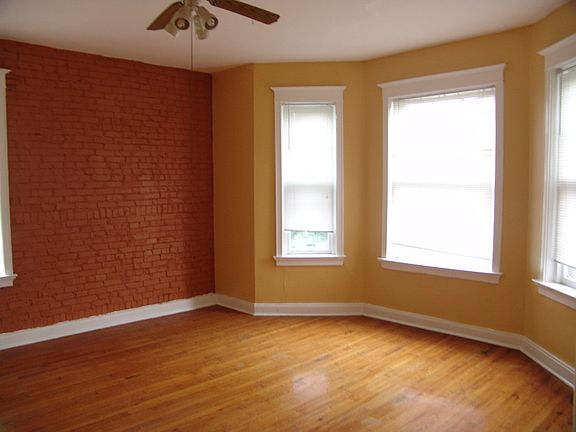 3rd image of 4933 McPherson Ave APT F