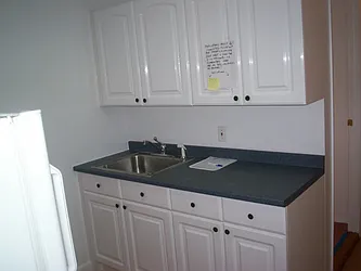 Rented by M.Grossman R.E. Management