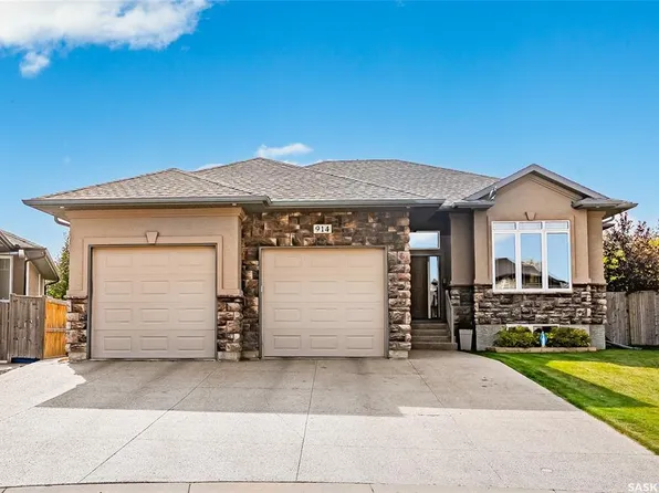 914 Paton BAY, Saskatoon, SK S7W 0B9