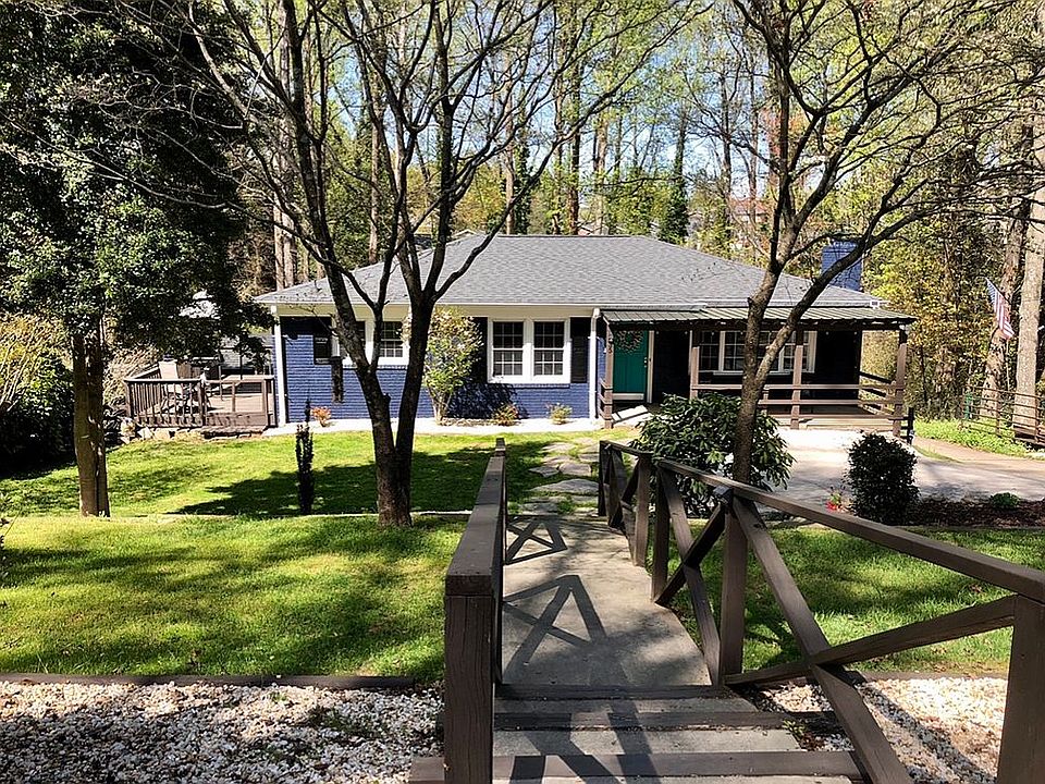 1st image of 35 Conway Dr