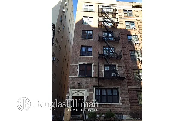 Rented by Douglas Elliman | media 15