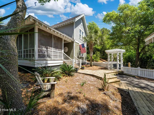 5 Grove Court, Bald Head Island, NC 28461