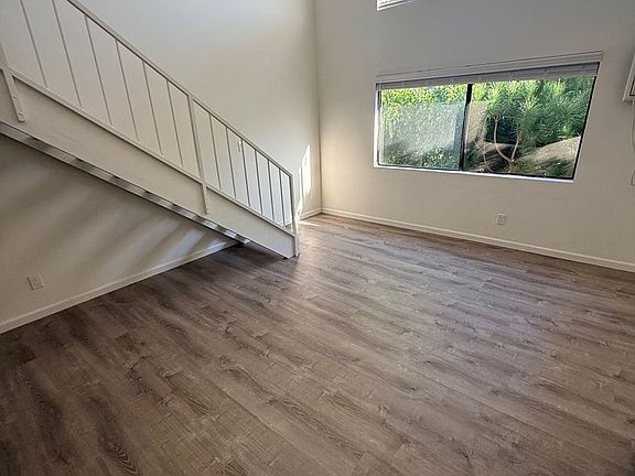 4th image of 3763 S Bentley Ave APT 203