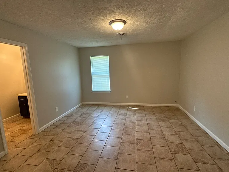 16 Markwest Cv #L — Photo 4