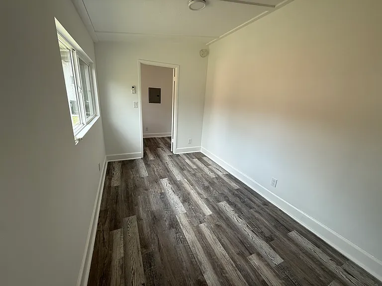 225 Valle Vista Ave — Photo 5