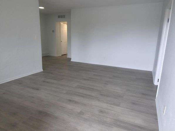 6024 SW 26th St APT 103
