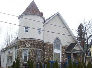 17 Lincoln Ave, Gardiner, ME 04345
