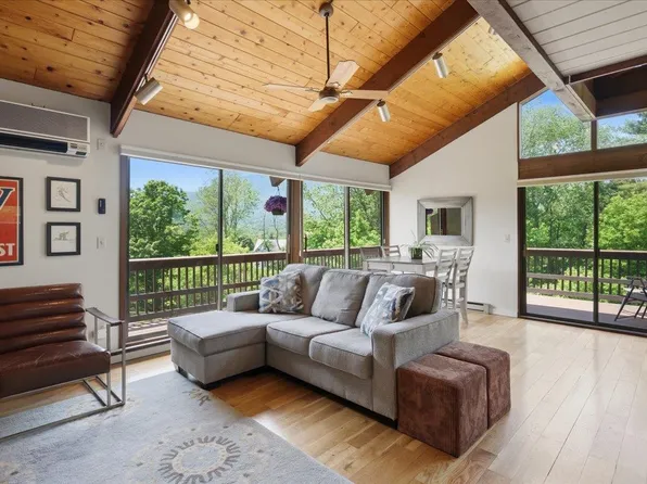 60 Murray Hill Heights Road Unit 23, Manchester, VT 05255