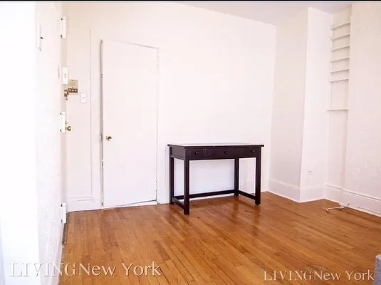 Rented by Living New York | media 6