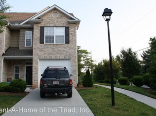 642 Friendway Rd, Greensboro, NC 27410