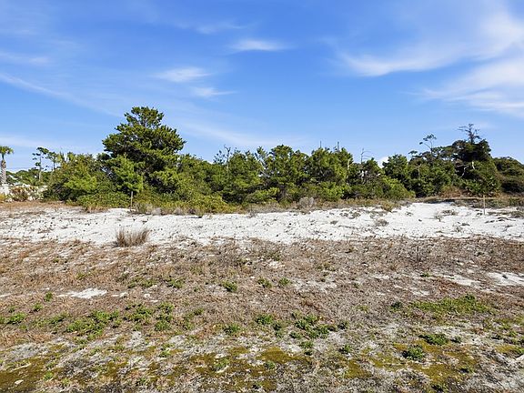 5th image of 226 Seagrass Cir