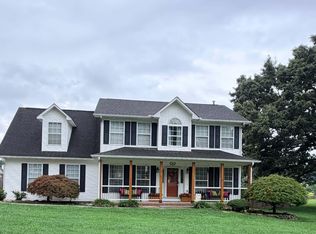 869 Garners Landing Blvd, Seymour, TN 37865