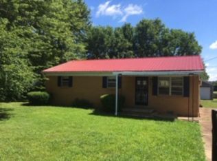 155 Glover St, Atwood, TN 38220