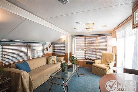 130521 1225 Dixie Downs Unit 170 Living