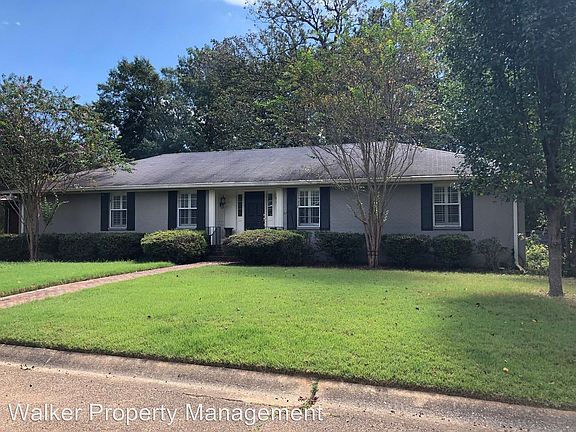 2nd image of 1501 Smallwood Dr