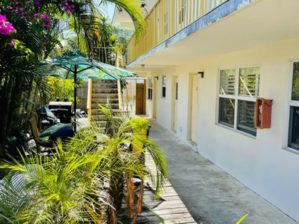 1609 S Federal Hwy Lake Worth, FL 33460, 1609 S Federal Hwy #201, Lake Worth, FL 33460