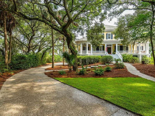 1896 Bowens Island Rd, Charleston, SC 29412