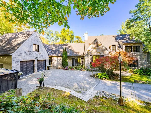 5016 Cherry St, Whitchurch Stouffville, ON L4A 3K8