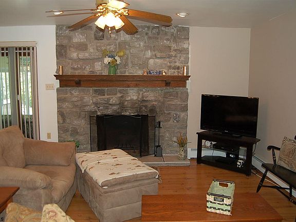 4th image of 440 S Seaview Ave