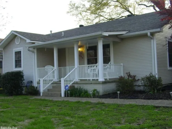 602 N Park Dr, Malvern, AR 72104