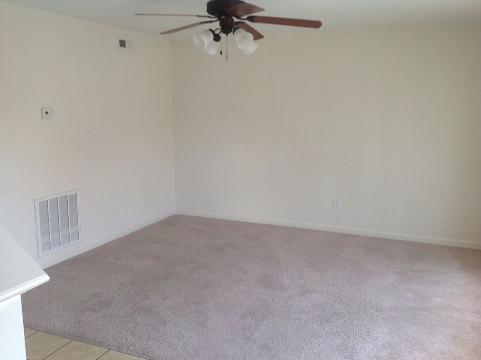 2nd image of 1747 Skyline Dr APT 24