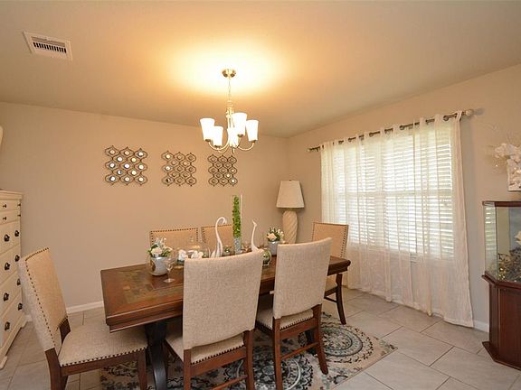 4th image of 18618 Camden Heights Ln