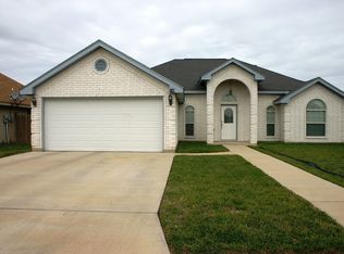 706 Hummingbird Ave, Pharr, TX 78577