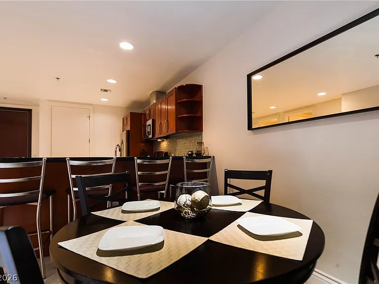 4525 Dean Martin Dr #1611 — Photo 4