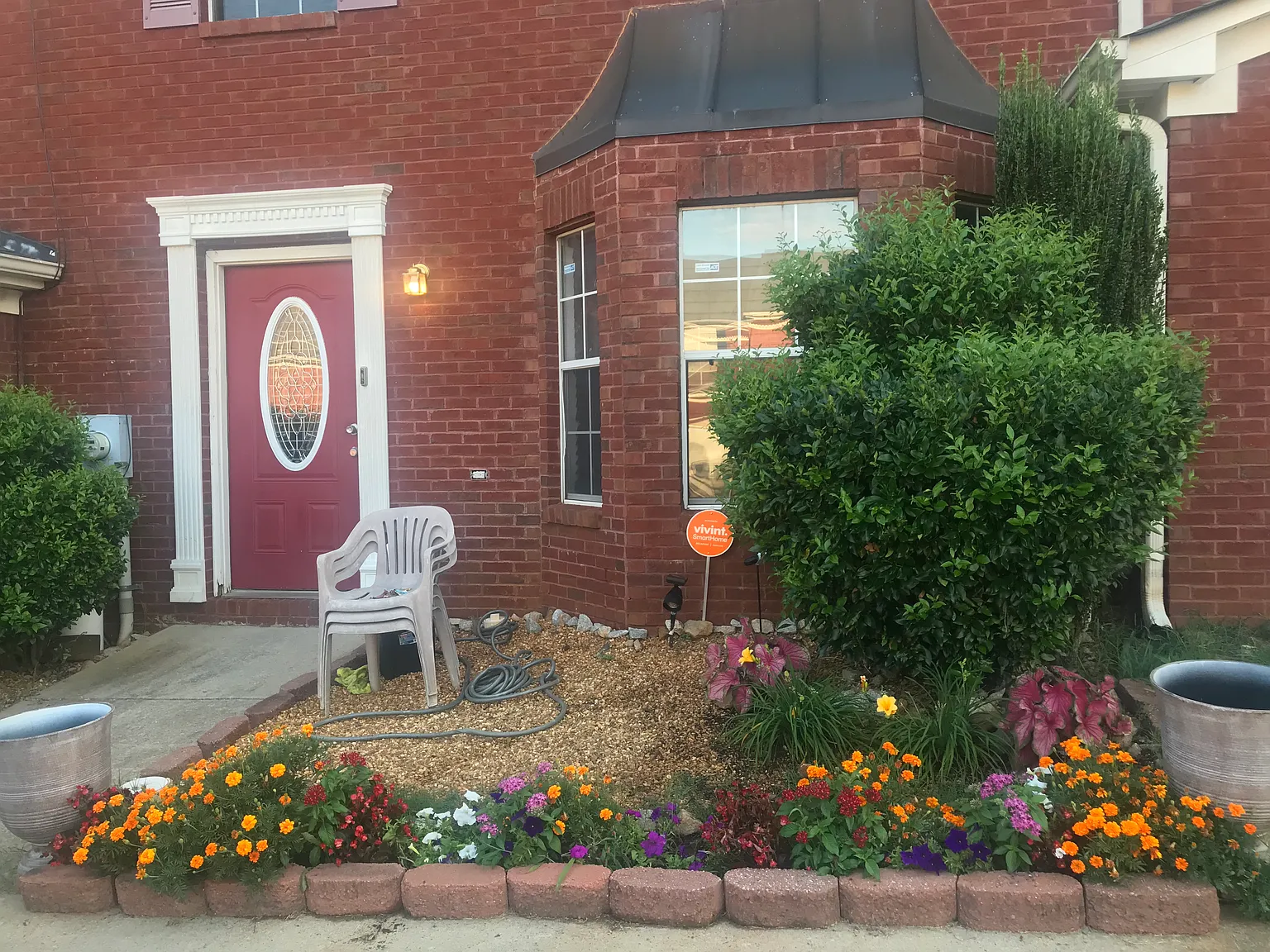 3 bed, 2.5 bath, 1372 sqft, $1,795 — Photo 1