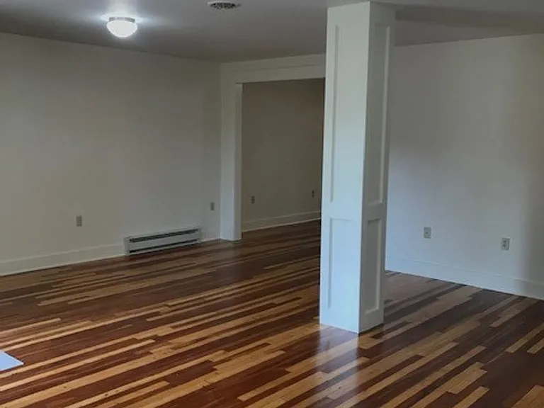 84 W Main St — Photo 13