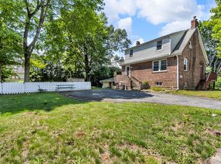 16 Tighe Rd, Yorktown Heights, NY 10598