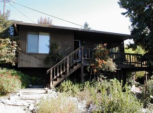 3827 Hickey Ln, Loomis, CA 95650
