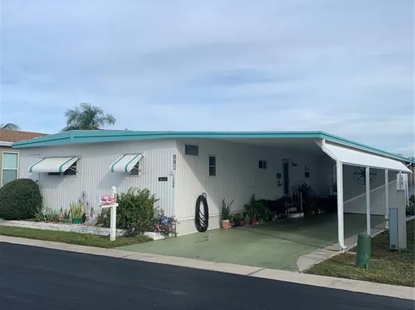 10186 S Lake Dr, Largo, FL 33773