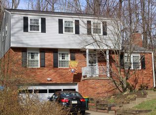 5143 S Carterton Dr, Gibsonia, PA