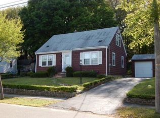 12 Elmwood Cir, Peabody, MA 01960
