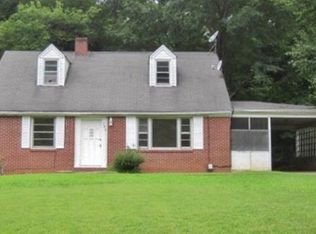 726 Grattan Rd, Martinsville, VA 24112