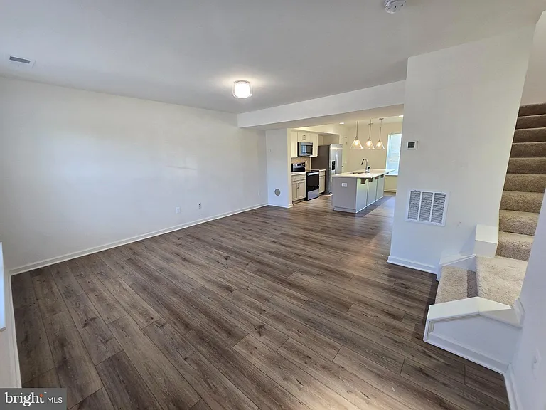 12 Pitch Pine Ct — Photo 3