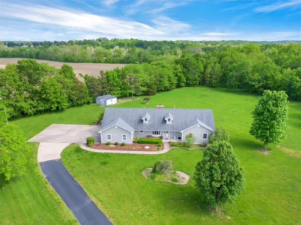 214 Indian Prairie Ln, Union, MO 63084