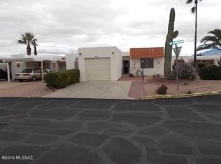 330 N Calle Del Chancero, Green Valley, AZ 85614