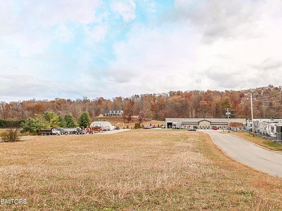 3rd image of 3022 Cecil Hatcher Dr #2
